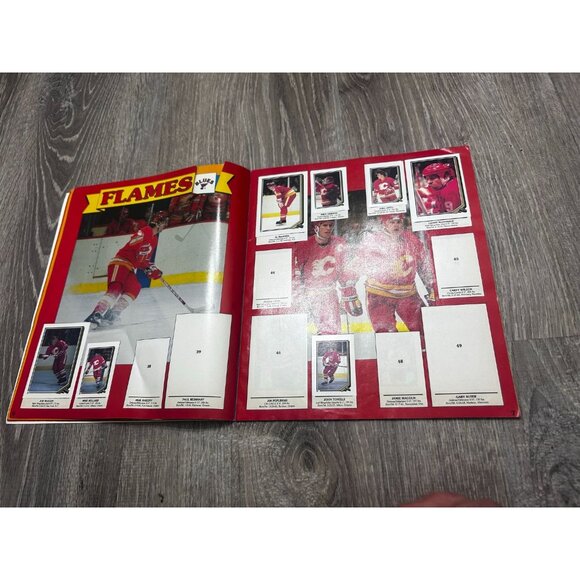 1987 O Pee Chee NHL Sticker Album Book With Wayne Gretzky Cover - Picture 5 of 8